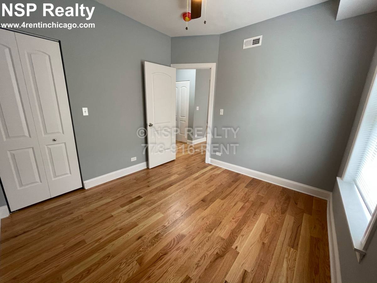 Apartment for rent at 1646 W Pratt #1I, Chicago, IL 60626