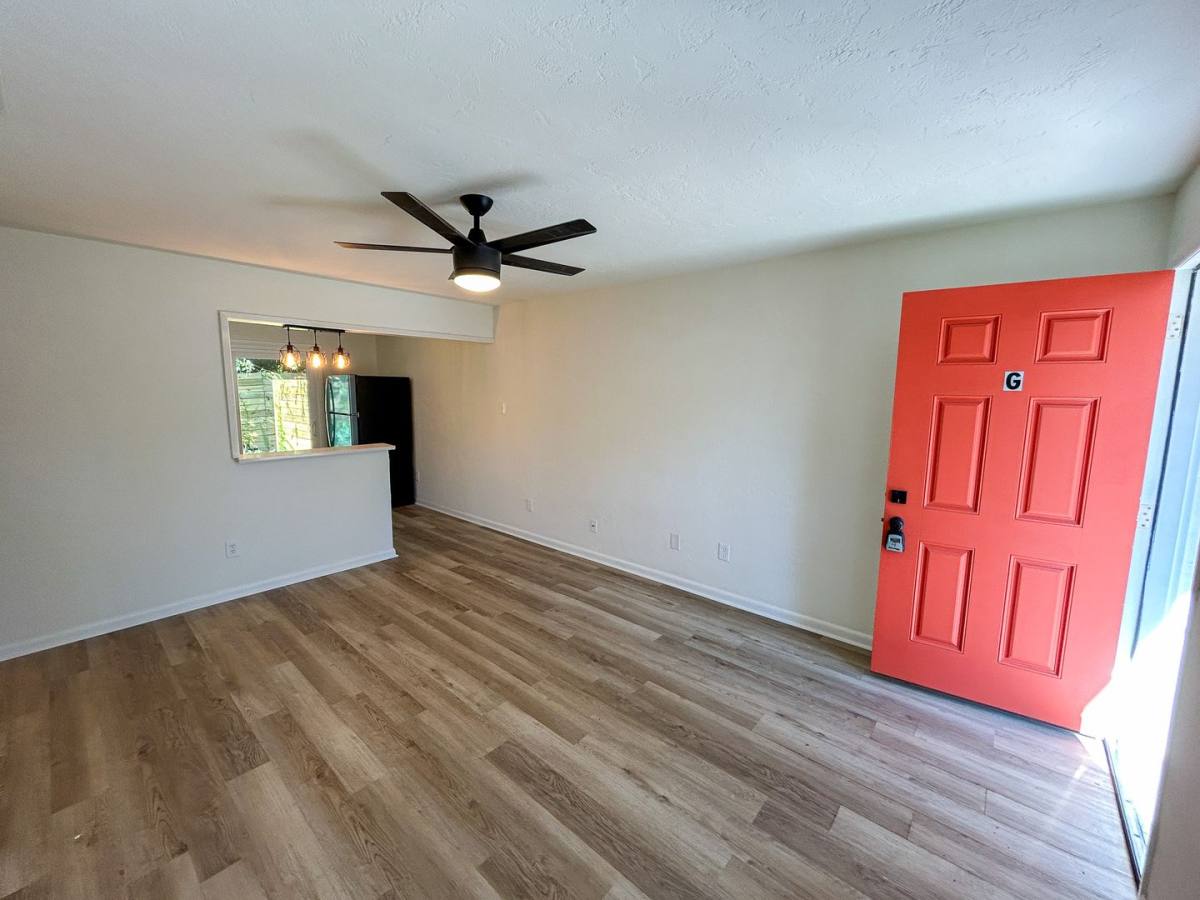 Apartment for rent at 414 SE 8th St #G, Gainesville, FL 32601