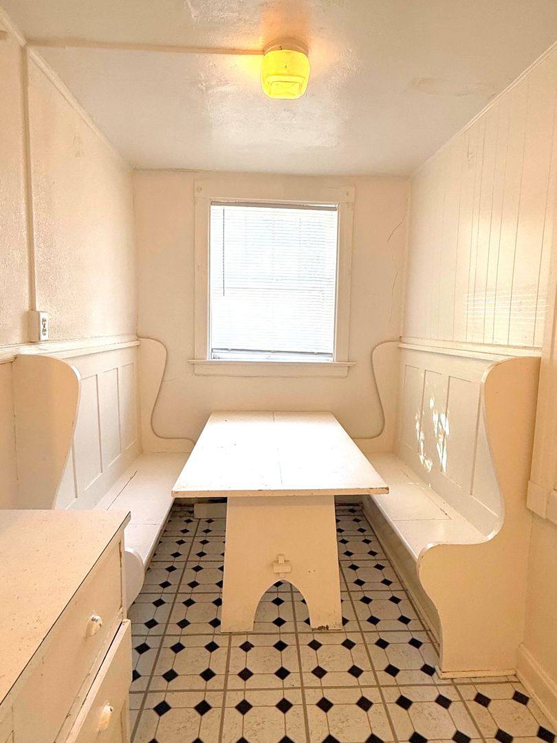 Apartment for rent at 842 S Durbin, Casper, WY 82601