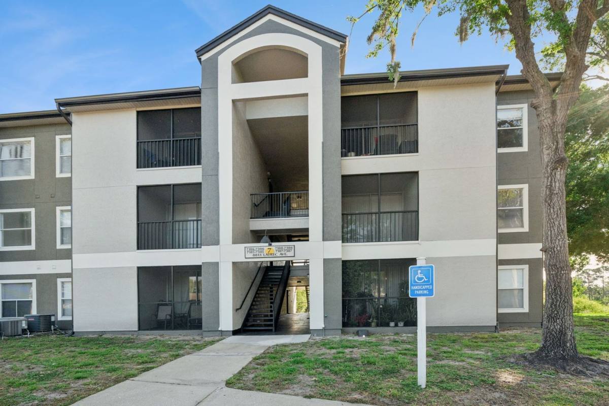 Condo for rent at 8813 Latrec Ave #7206, Orlando, FL 32819
