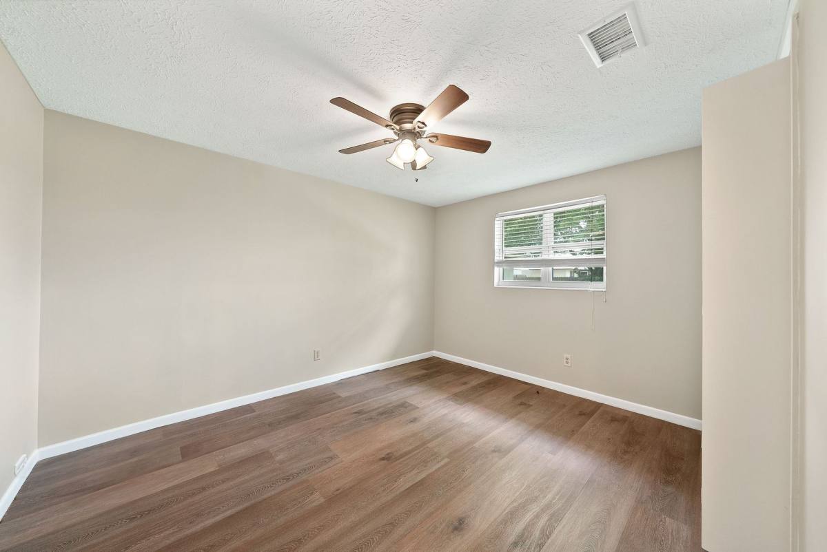 Townhouse for rent at 1019 Bradford Circle, Lynn Haven, FL 32444