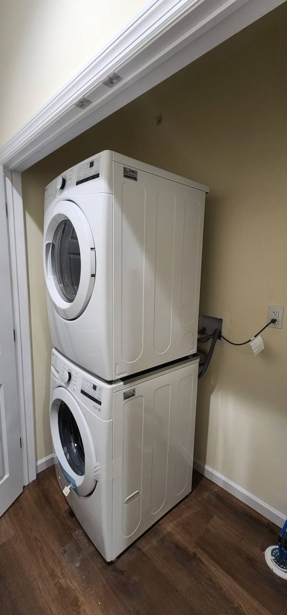Apartment for rent at 431 Morris Ave, Elizabeth, NJ 07208