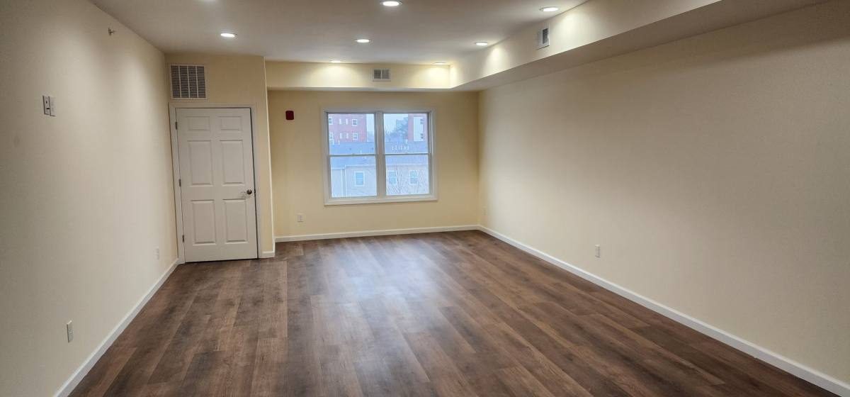 Apartment for rent at 431 Morris Ave, Elizabeth, NJ 07208