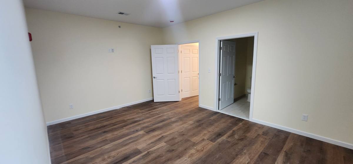 Apartment for rent at 431 Morris Ave, Elizabeth, NJ 07208