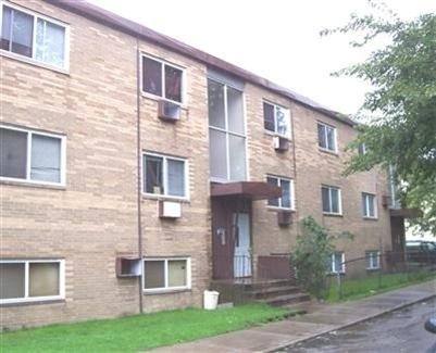 Apartment for rent at 7919 Lake Ave, Cleveland, OH 44102