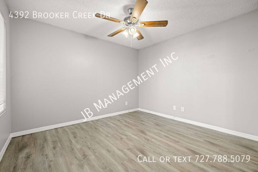 House for rent at 4392 Brooker Creek Dr, Palm Harbor, FL 34685