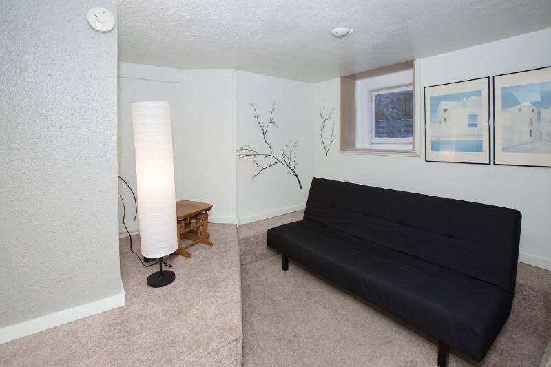 Apartment for rent at 1901 N 80th St, Seattle, WA 98103