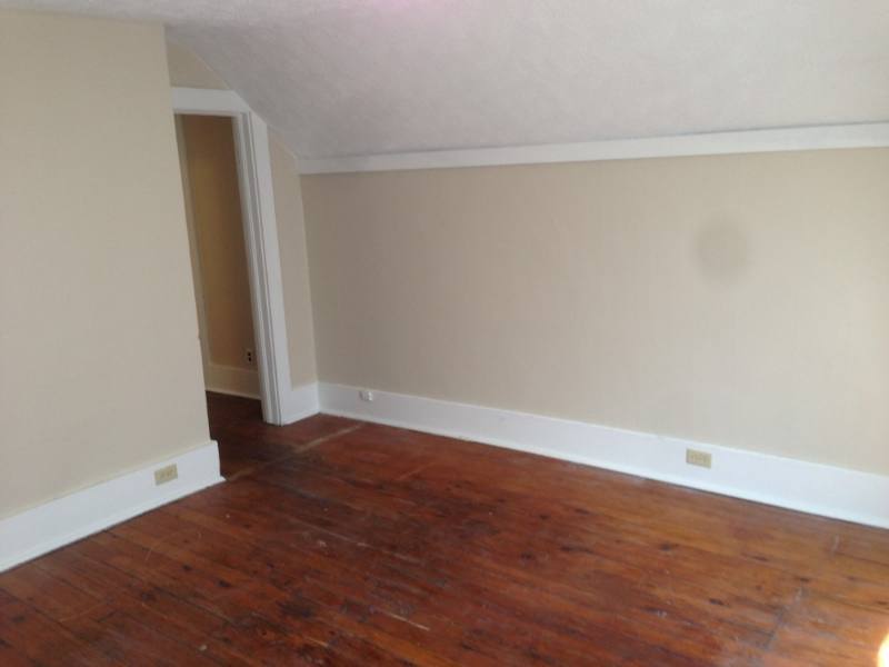 Apartment for rent at 2472 2nd St, Cuyahoga Falls, OH 44221