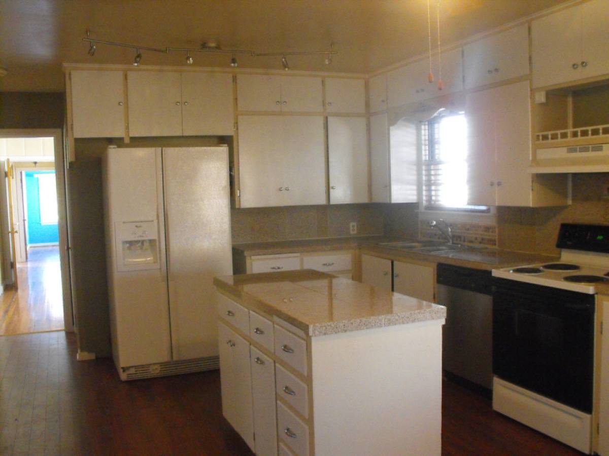 House for rent at 600 E 14th St, Clovis, NM 88101