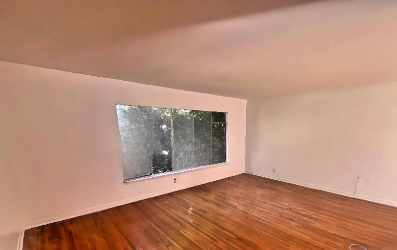 Apartment for rent at 1214 S Bronson Ave, Los Angeles, CA 90019