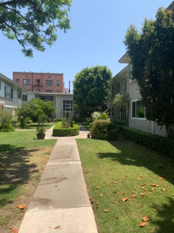 Apartment for rent at 1214 S Bronson Ave, Los Angeles, CA 90019