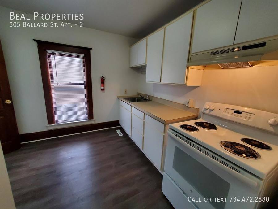 Apartment for rent at 305 Ballard St #2, Ypsilanti, MI 48197
