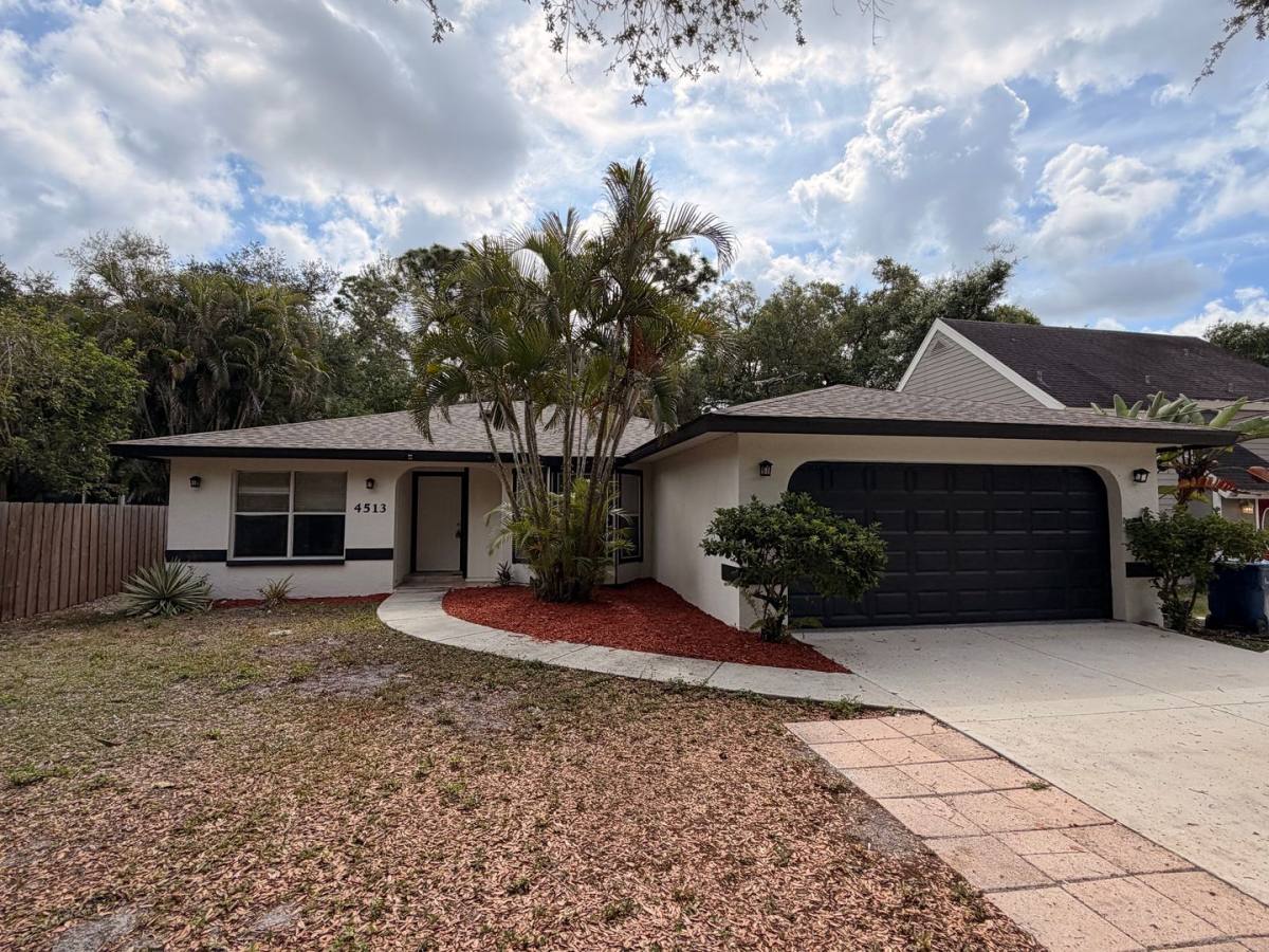 House for rent at 4513 Groveland, Sarasota, FL 34231