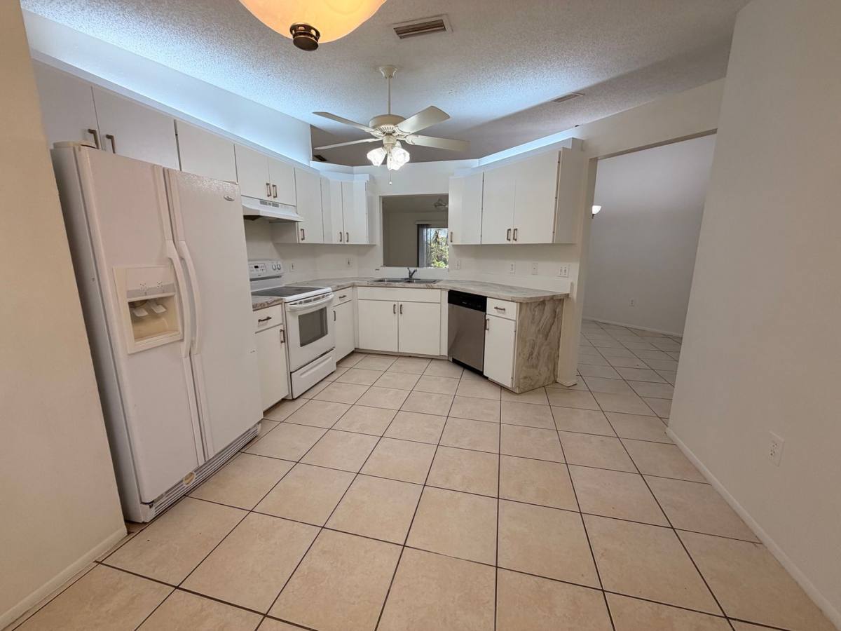 House for rent at 4513 Groveland, Sarasota, FL 34231