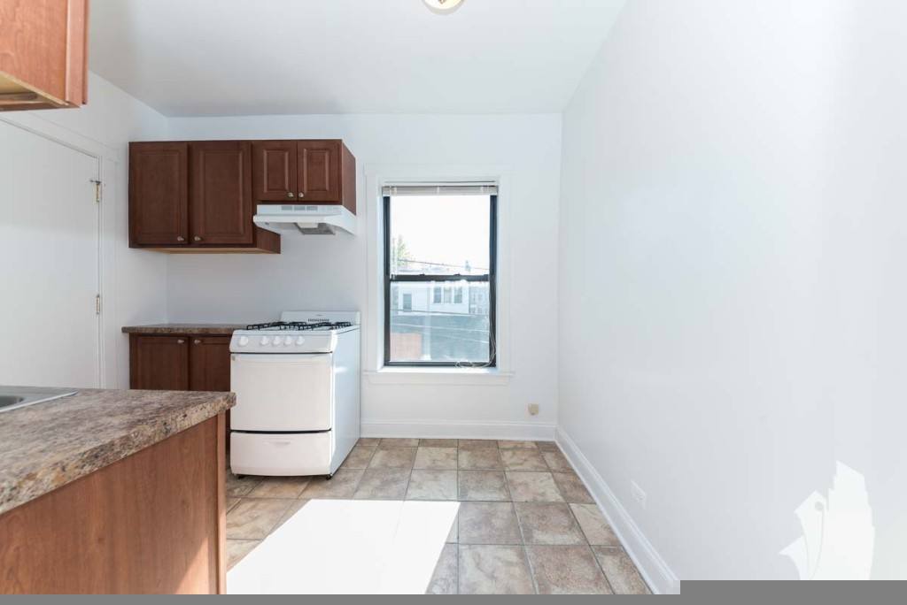 Apartment for rent at 2615 N Spaulding Ave #3E, Chicago, IL 60647