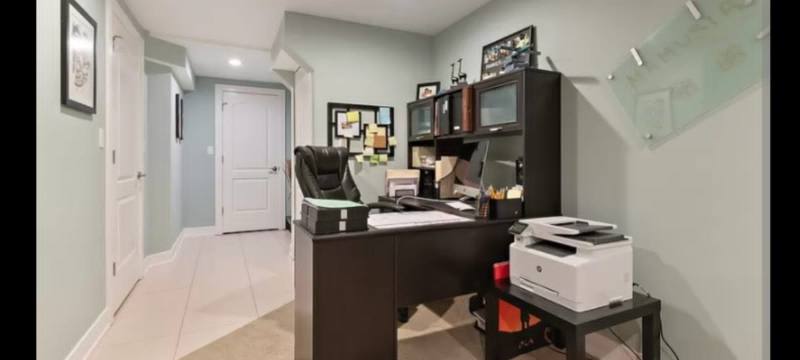 Townhouse for rent at 1430 Waukegan Rd, Deerfield, IL 60015