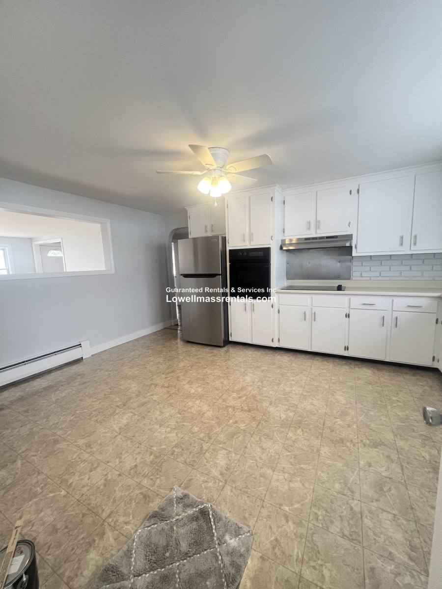 Apartment for rent at 48 Anderson St, Lowell, MA 01852