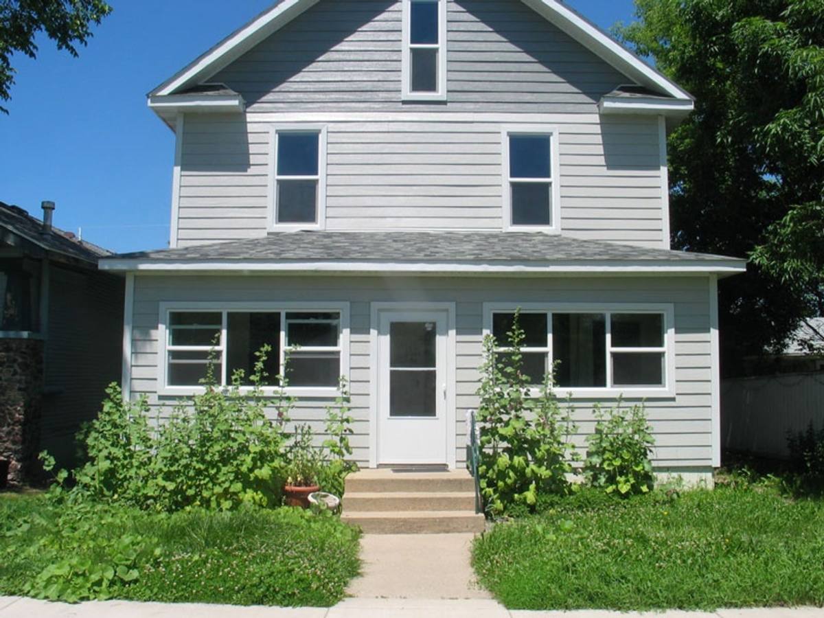 Apartment for rent at 419 W Burkitt St, Sheridan, WY 82801