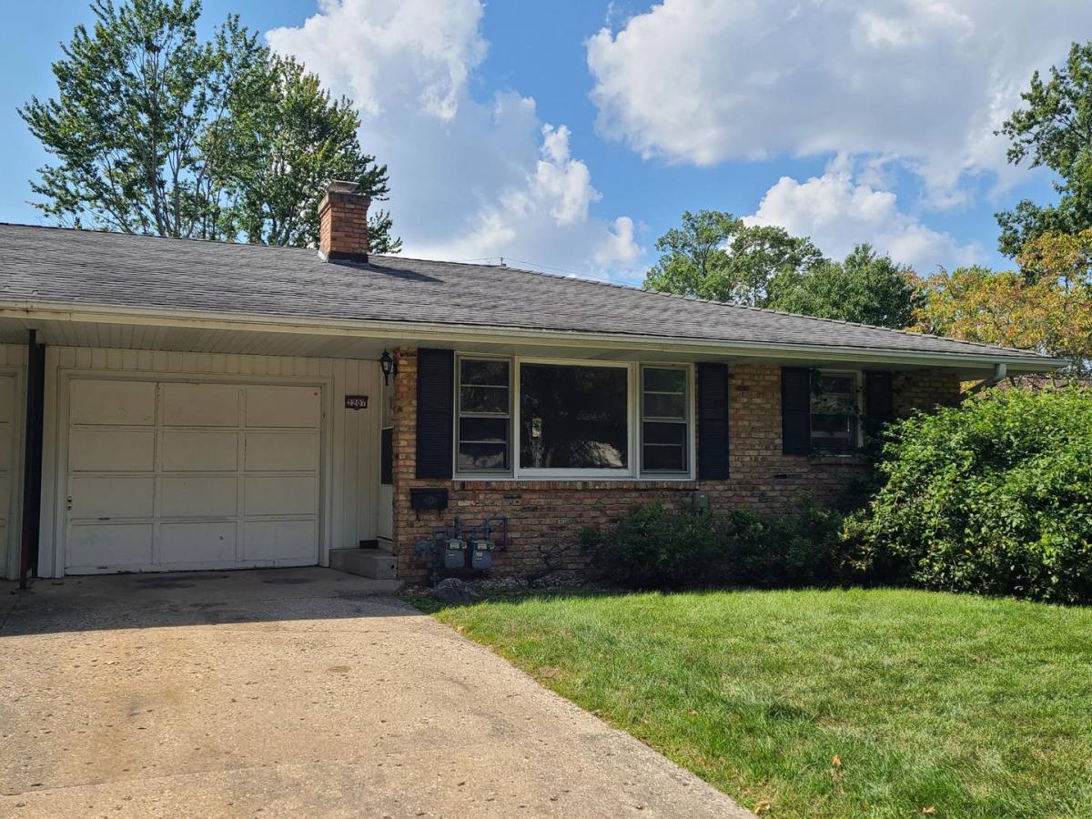 Apartment for rent at 2207 Pond St, Urbana, IL 61801