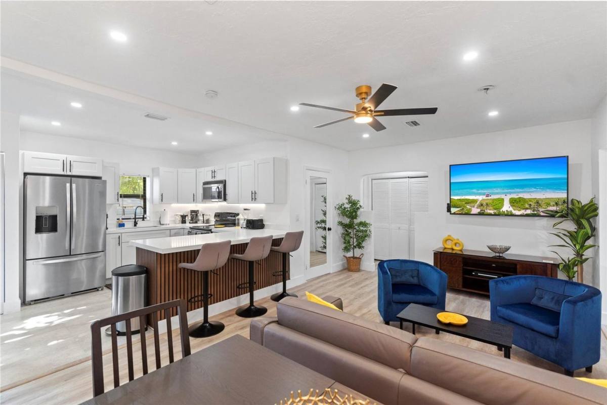 House for rent at 719 NE 36th St, Fort Lauderdale, FL 33334