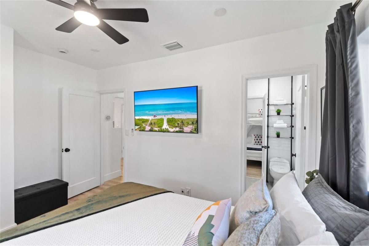 House for rent at 719 NE 36th St, Fort Lauderdale, FL 33334