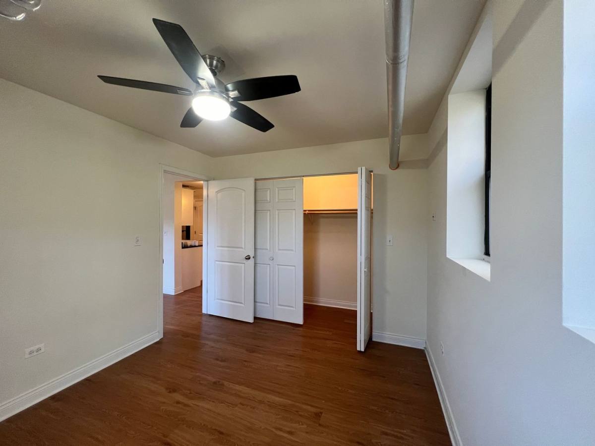Apartment for rent at 712-720 W Grace #BS, Chicago, IL 60613