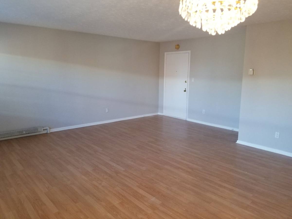 House for rent at 13789 Cedar Rd, Cleveland, OH 44118