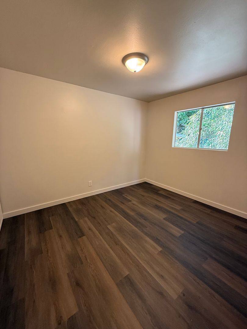 House for rent at 966 W 17th St, Coquille, OR 97423