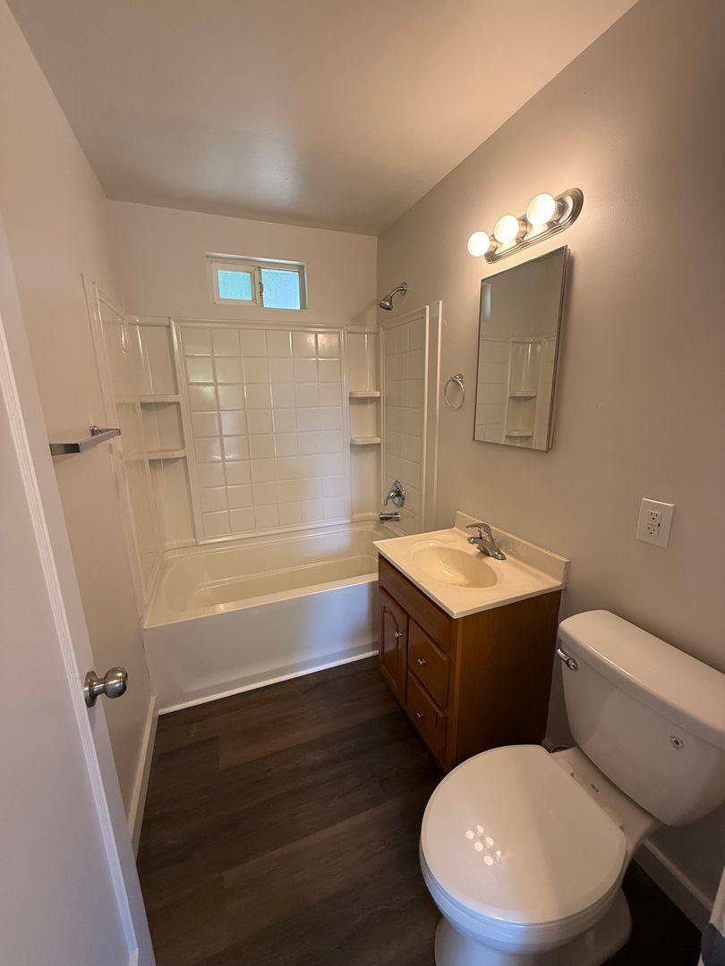 House for rent at 966 W 17th St, Coquille, OR 97423