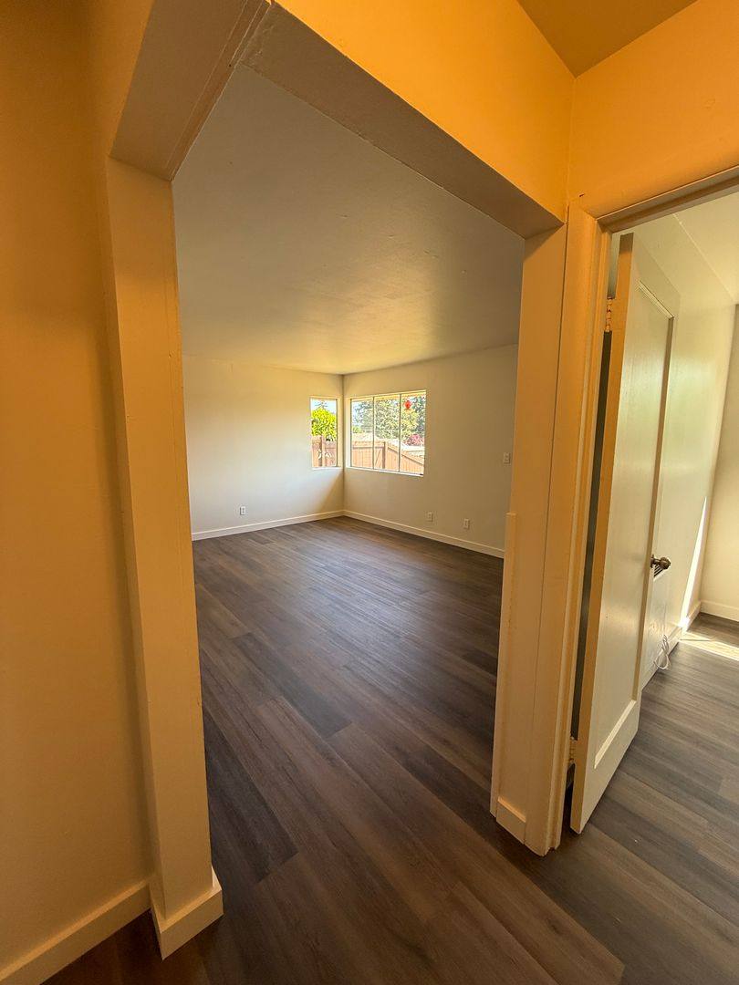House for rent at 966 W 17th St, Coquille, OR 97423