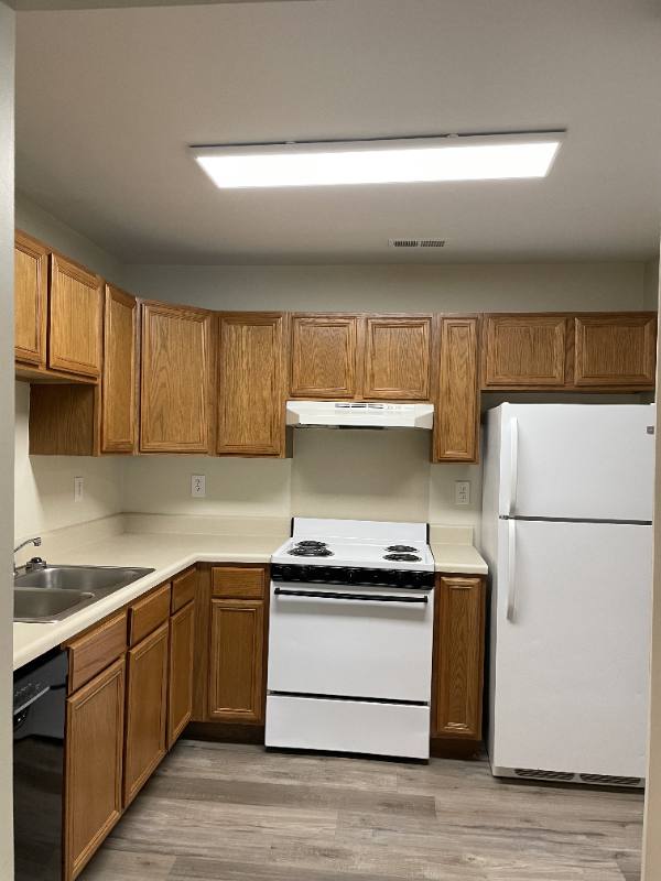 Apartment for rent at 585 Franklin Grove Church Rd #2H, Bryson City, NC 28713