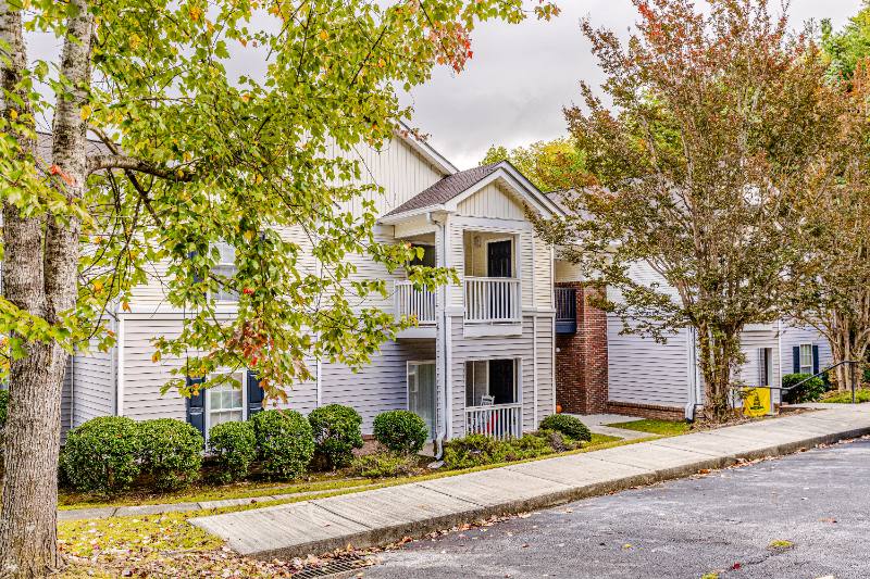 Apartment for rent at 585 Franklin Grove Church Rd #2H, Bryson City, NC 28713