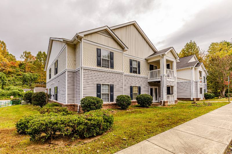 Apartment for rent at 585 Franklin Grove Church Rd #5G, Bryson City, NC 28713