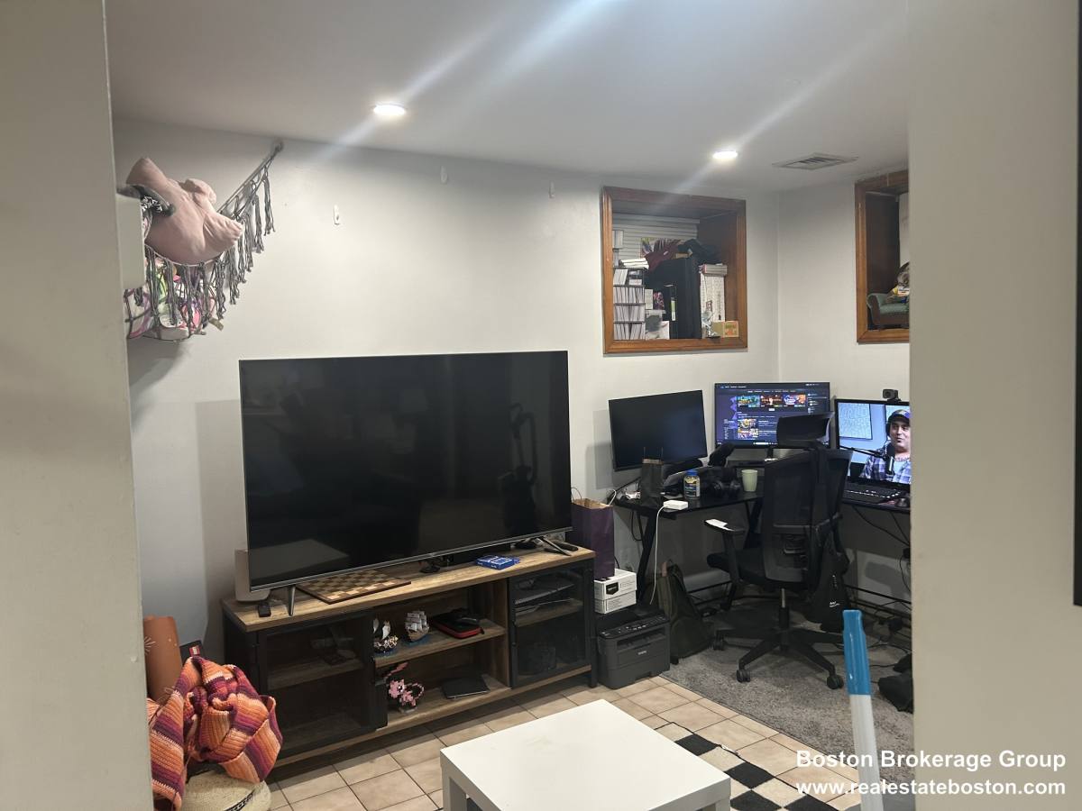 Apartment for rent at 80 Mount Pleasant St #B, Roxbury, MA 02119