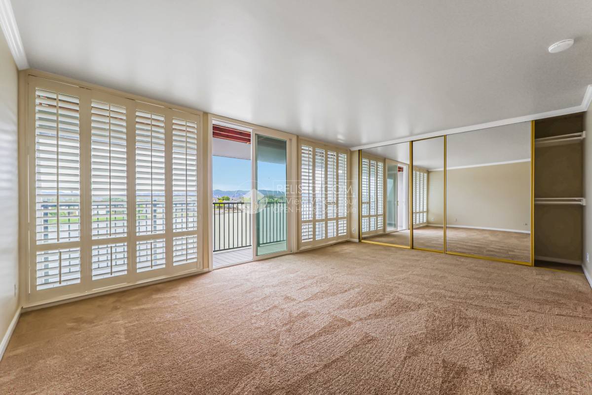 Townhouse for rent at 448 Fathom Dr, San Mateo, CA 94404