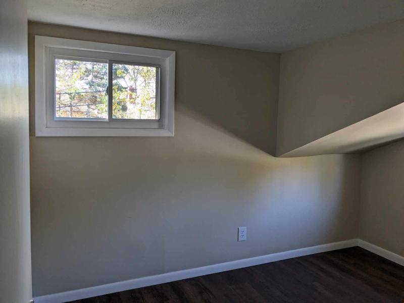 House for rent at 192 E 315th St, Eastlake, OH 44095