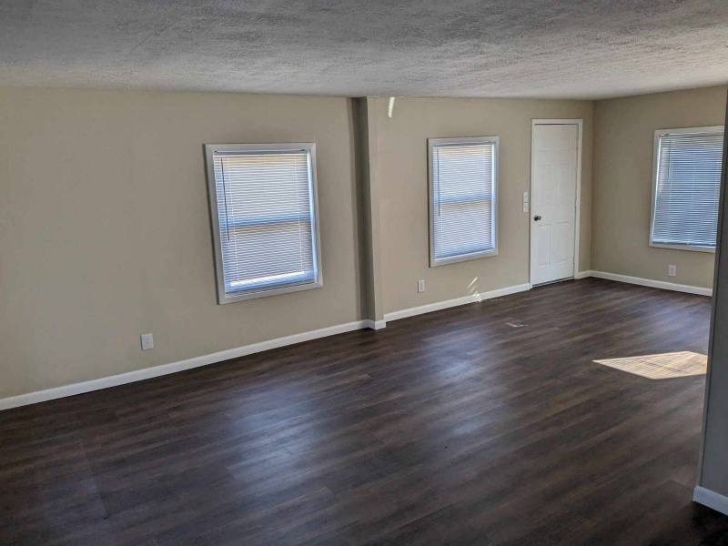 House for rent at 192 E 315th St, Eastlake, OH 44095
