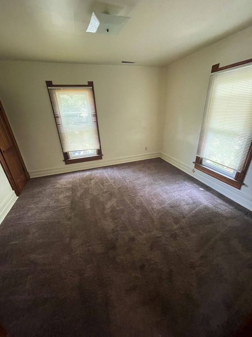 310 E Merry St, Bowling Green, OH 43402 - Apartment for Rent - Image 4