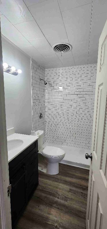 Apartment for rent at 2511 8th St #LEFT, Orange, TX 77630