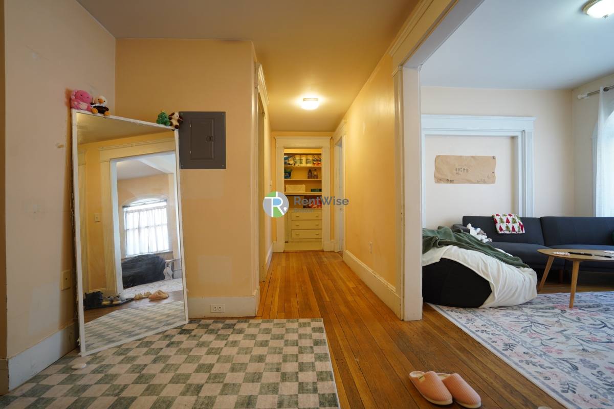 Apartment for rent at 14 Foster St #1, Brookline, MA 02446