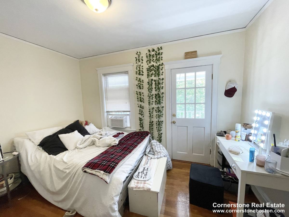 Apartment for rent at 31 High St #2F, Brookline, MA 02445