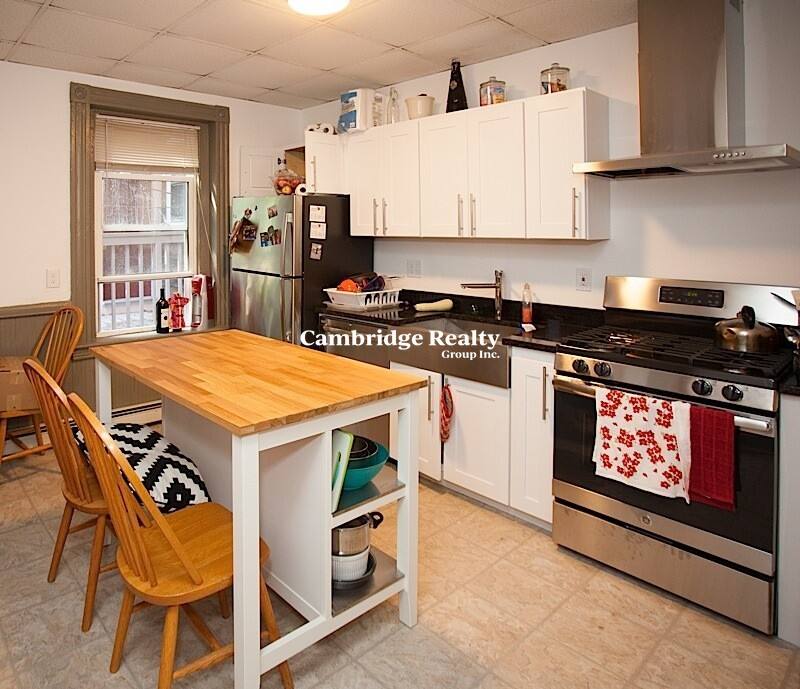 Apartment for rent at 147 Columbia St #2T, Cambridge, MA 02139