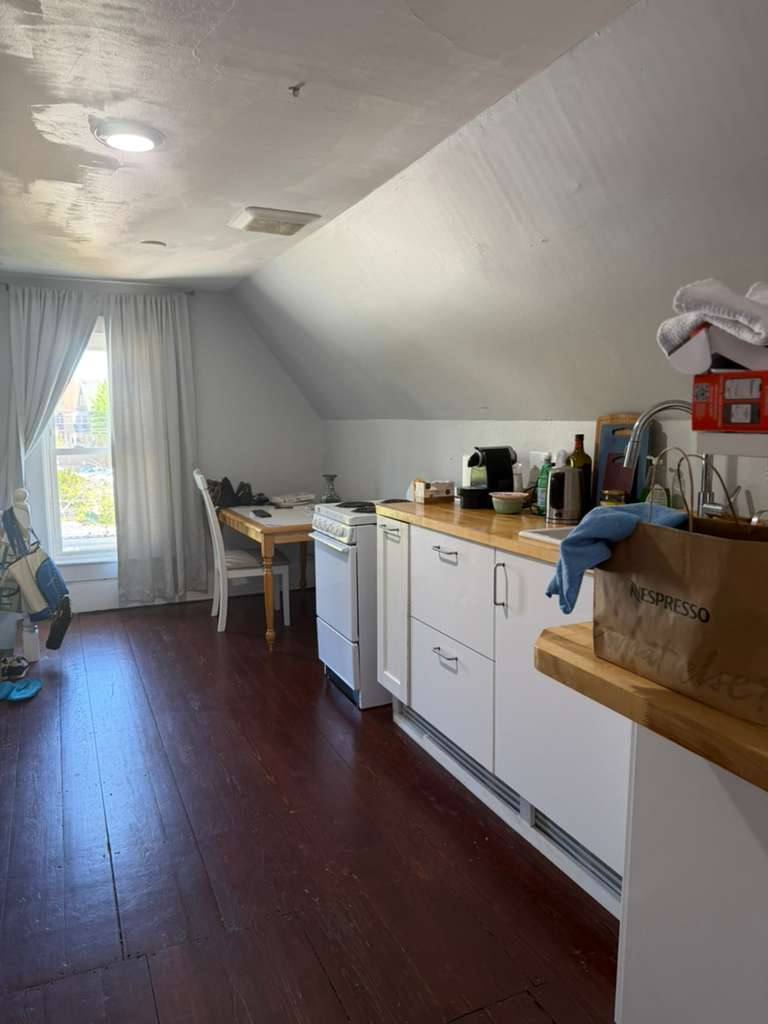 Apartment for rent at 95 Waverly St #3, Everett, MA 02149