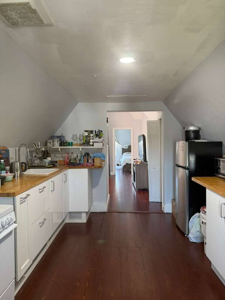 Apartment for rent at 95 Waverly St #3, Everett, MA 02149