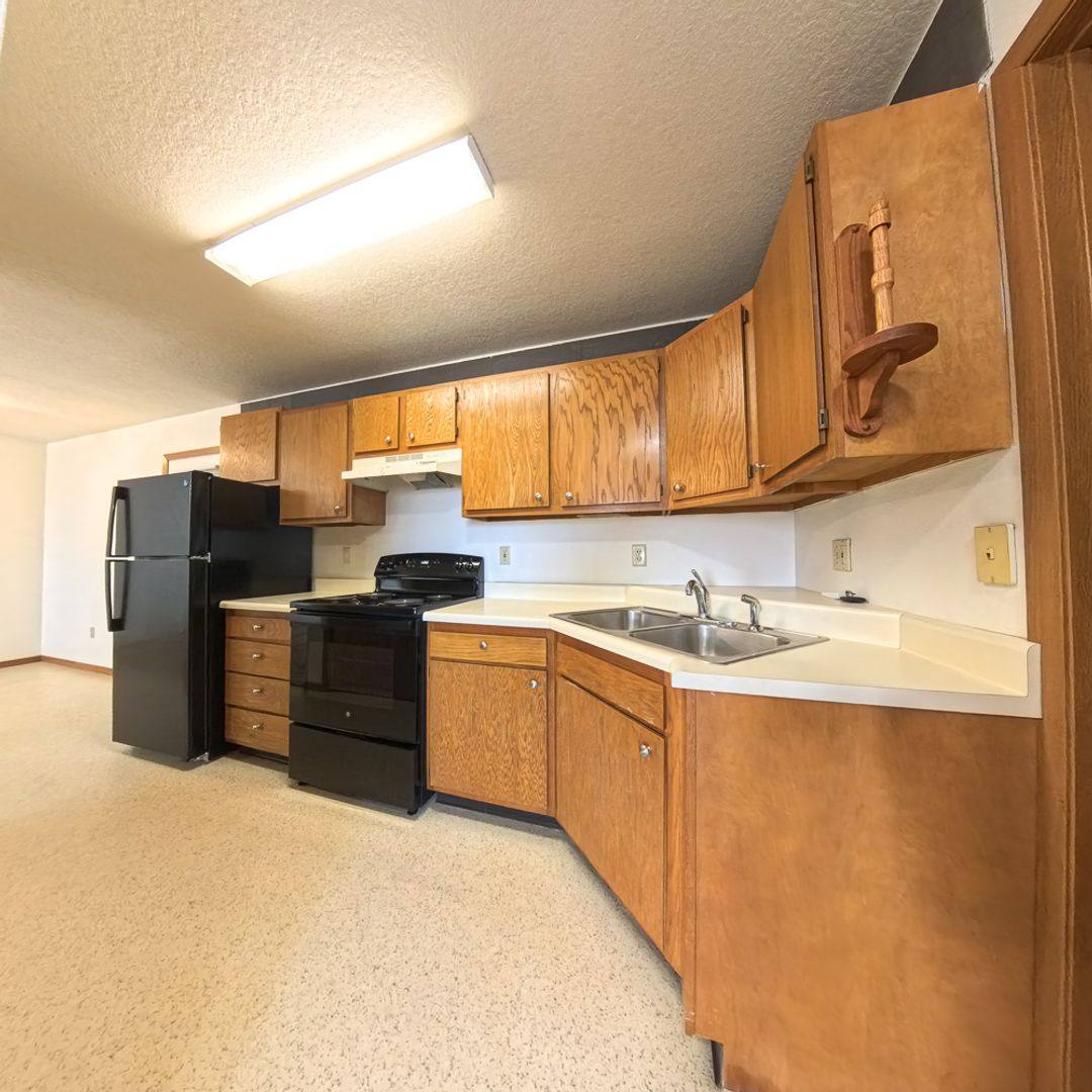 Apartment for rent at 203 N E St, Albion, IA 50005