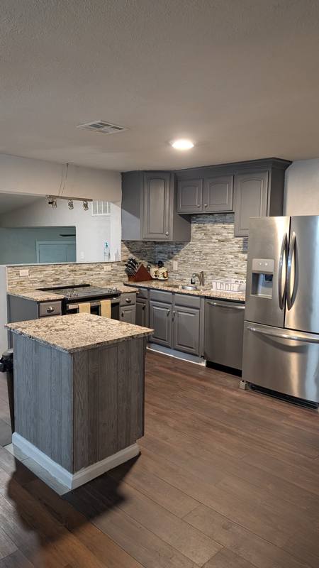 House for rent at 1004 NE 28th St, Oklahoma City, OK 73111