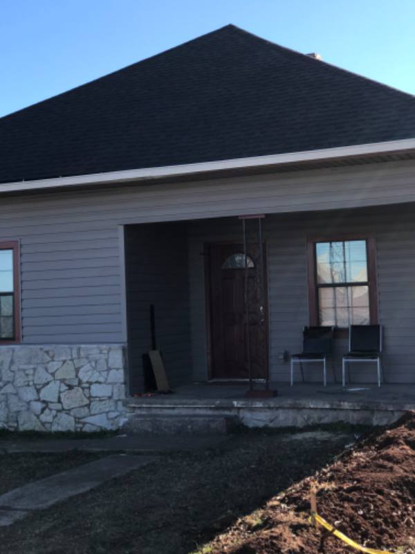 House for rent at 1004 NE 28th St, Oklahoma City, OK 73111