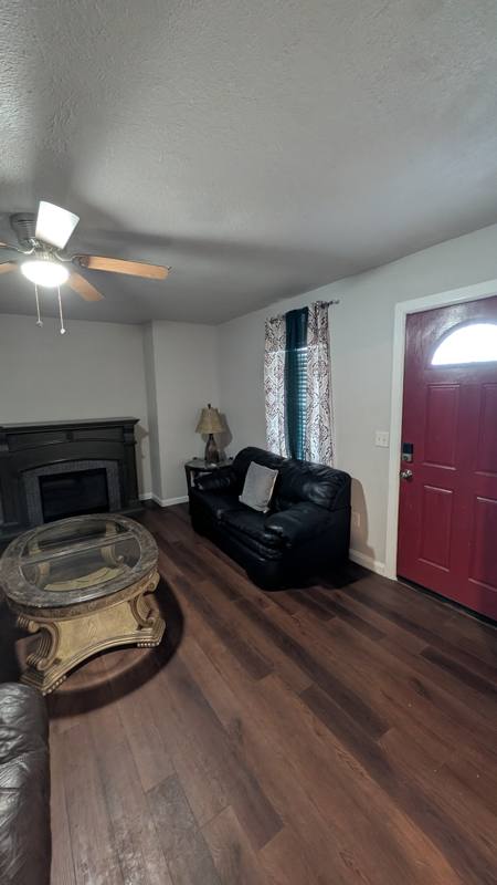 House for rent at 1004 NE 28th St, Oklahoma City, OK 73111