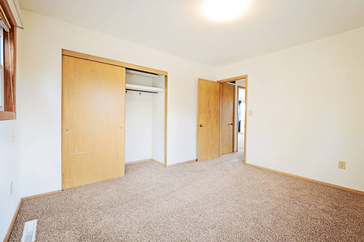 Apartment for rent at 509 11th Ave NE, Minot, ND 58703