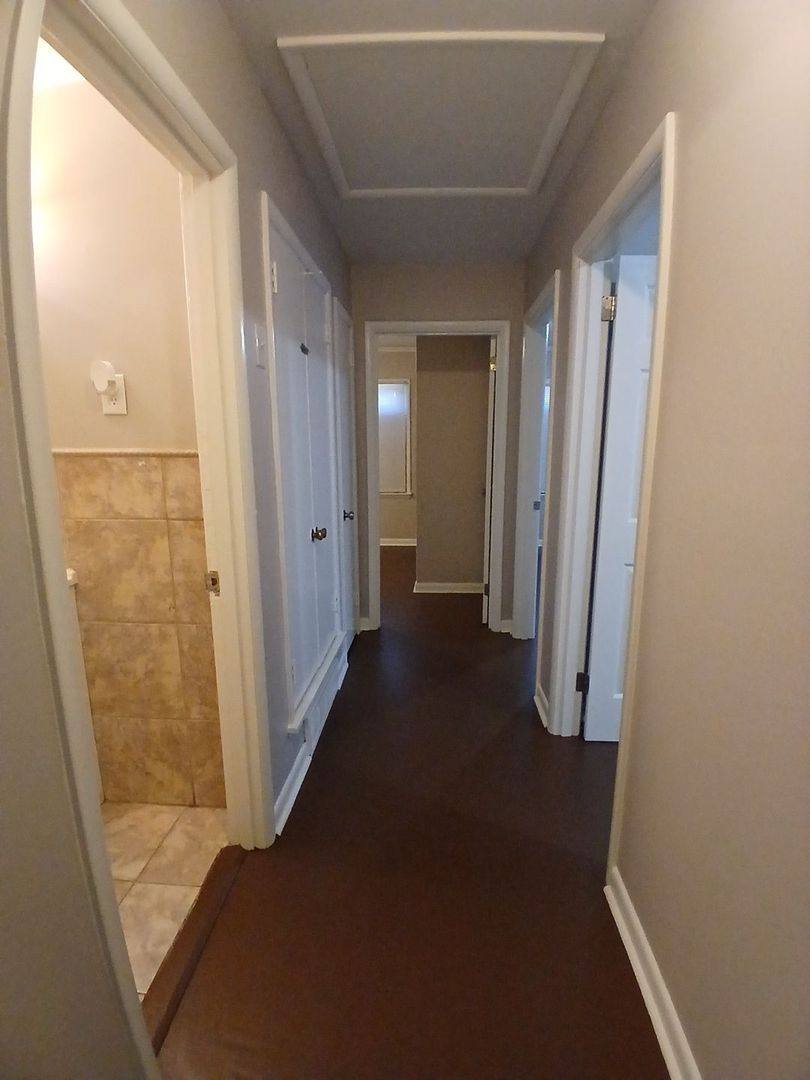 House for rent at 1787 S Perkins Rd, Memphis, TN 38117